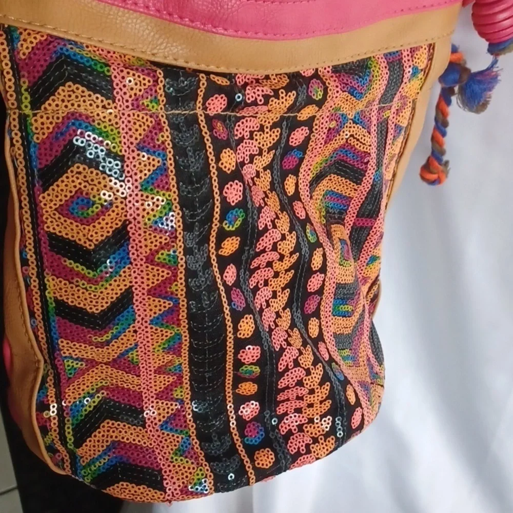 Mittoshop Multicolored sequin mini dress with open back & Matching Bag, Sz S